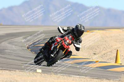 media/Oct-21-2024-Moto Forza (Mon) [[0d67646773]]/B Group/Session 4 (Turn 12)/